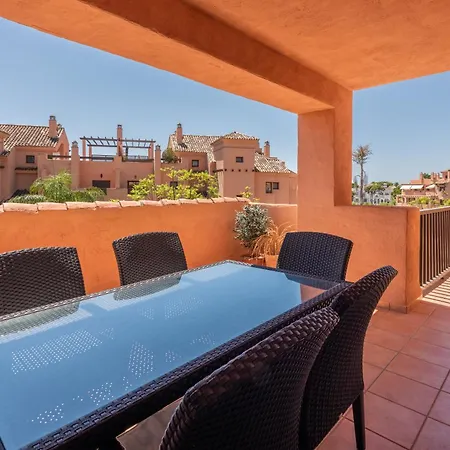 Flamenco Rose Apartment Estepona